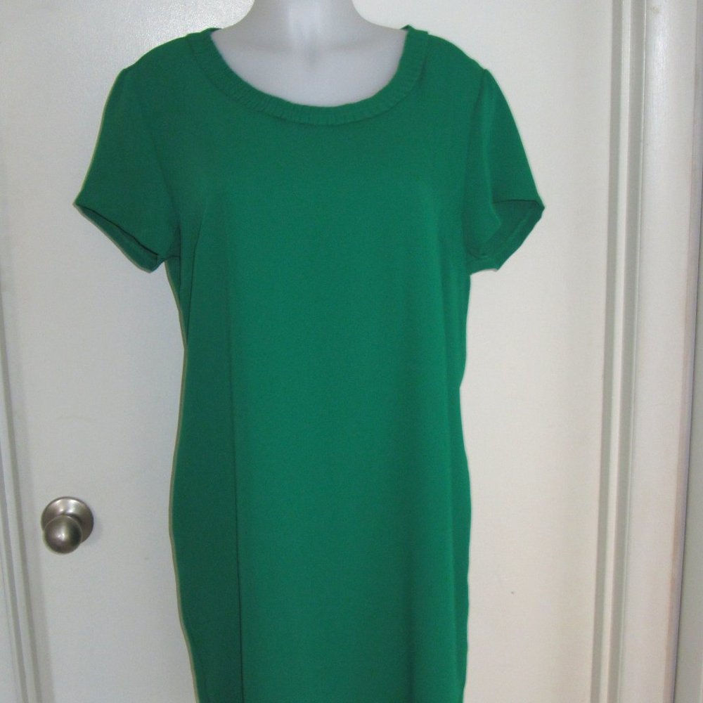 Coercion Green Short Sleeved Chiffon Dress